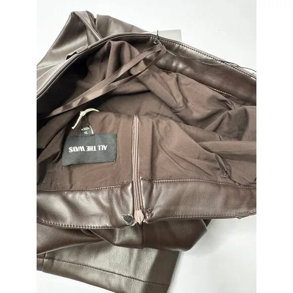 All The Ways Kayla Faux Leather Skirt Size S - Picture 7 of 10